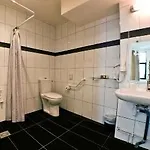 Lecluse מלון 3*
