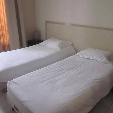 Hotel Lecluse París