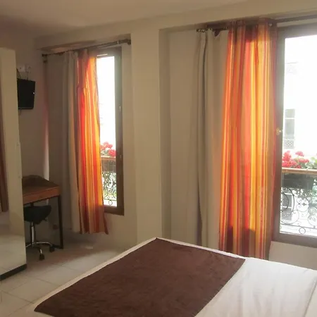 Hotel Lecluse París