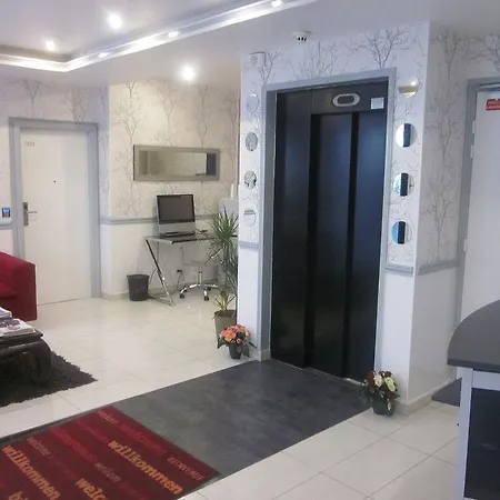 Lecluse Hotel